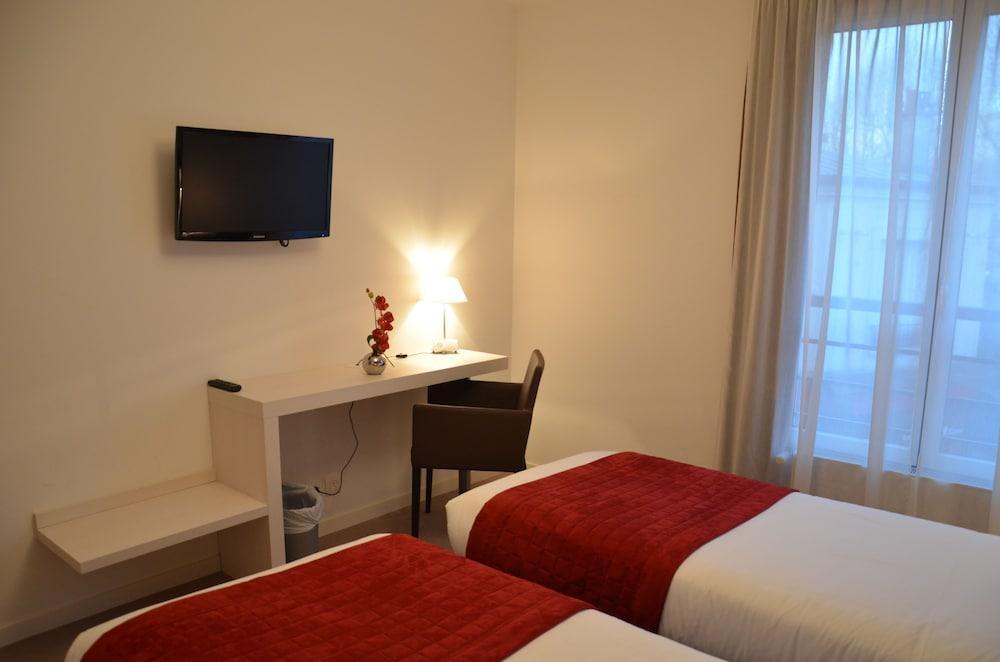 Capitaine Paoli Hotel